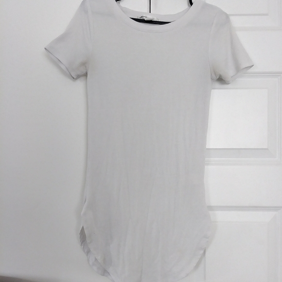 Long white t shirt - Picture 1 of 1